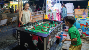 Phố Đêm The 826 EC